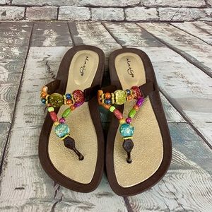 Multicolor Mazigo Beaded Accent Summer Sandals